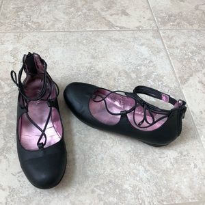Candie’s - Flats - black - girls 4 Med